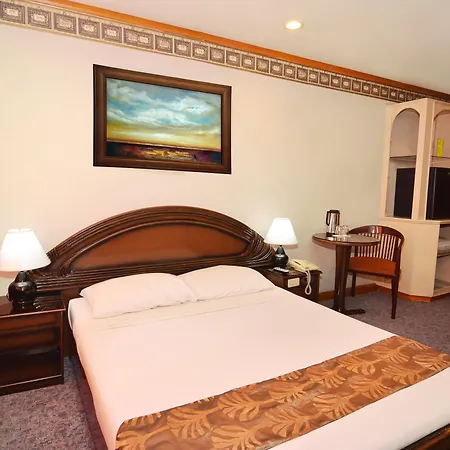 Holiday Plaza Hotel Cebu