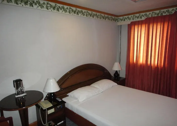 Plaza Hotel Cebu